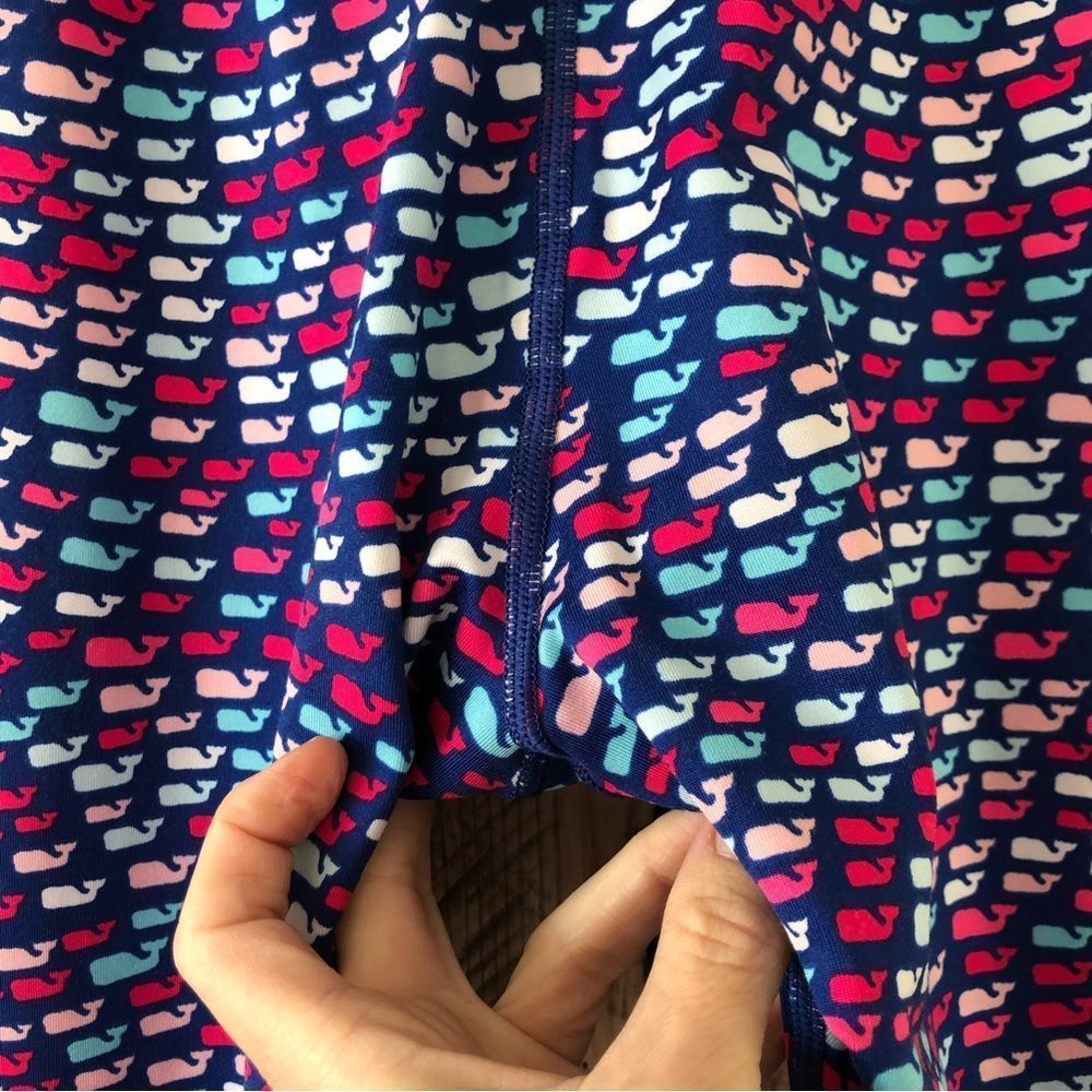 Vineyard Vines Navy Leggings with Pink, Red, Light Blue Whale Pattern - Picture 5 of 11
